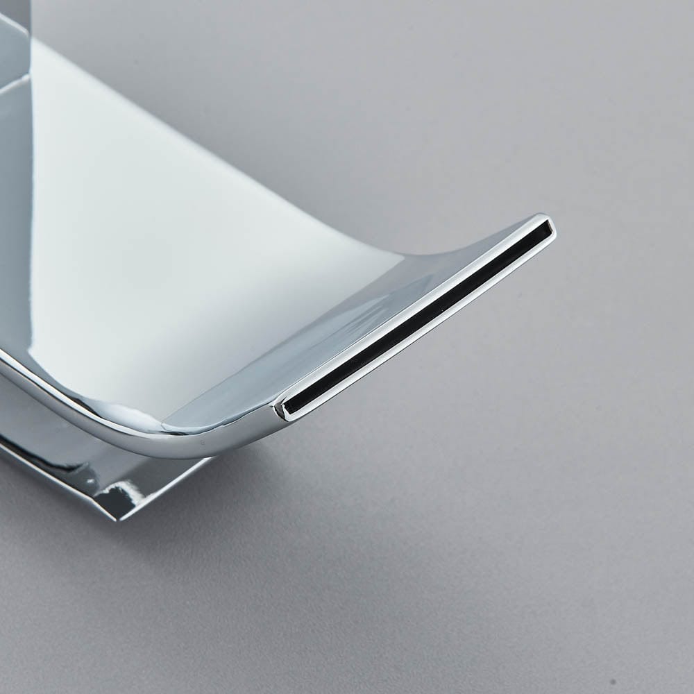 Bateria pentru lavoar, curgere tip cascada, argintiu lucios