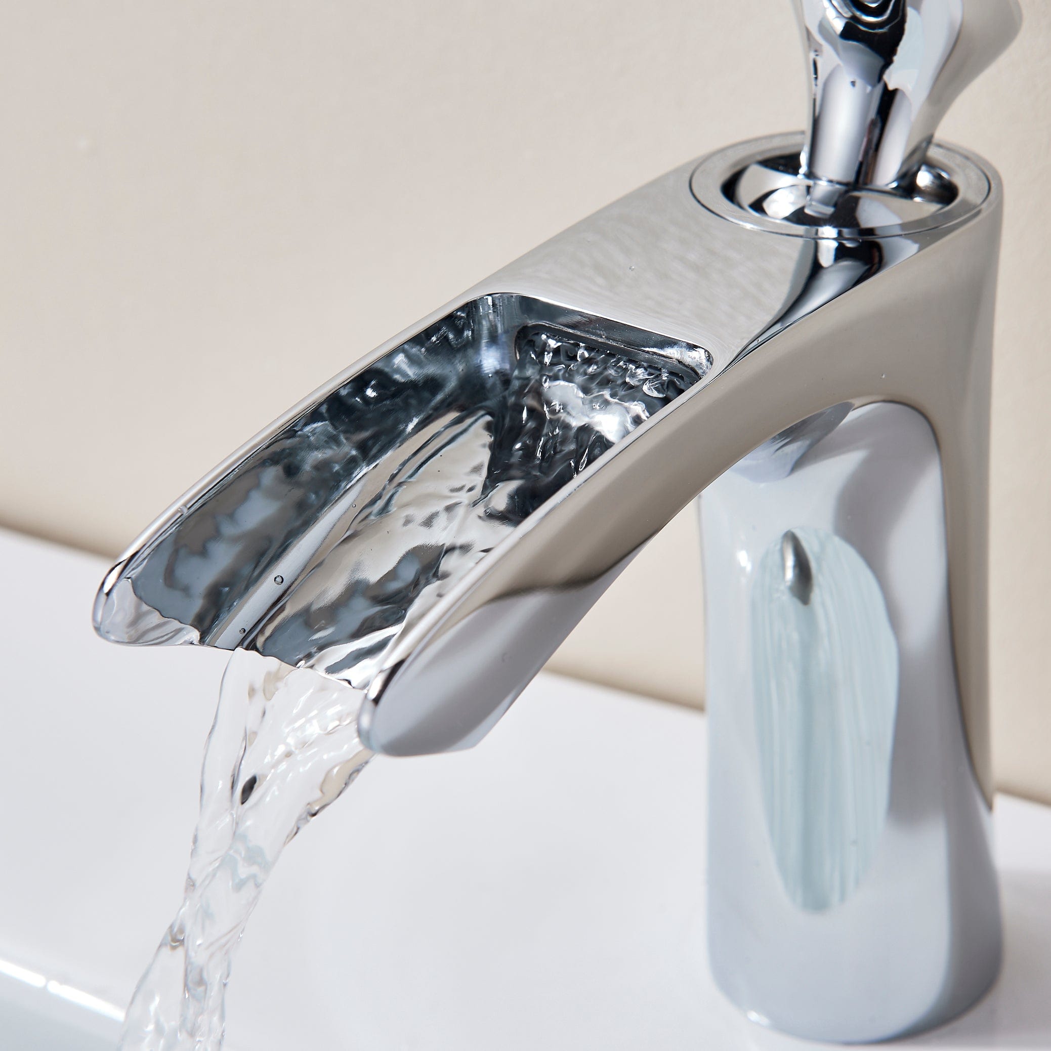 Bateria pentru lavoar Fein, montare pe lavoar, argintiu cromat