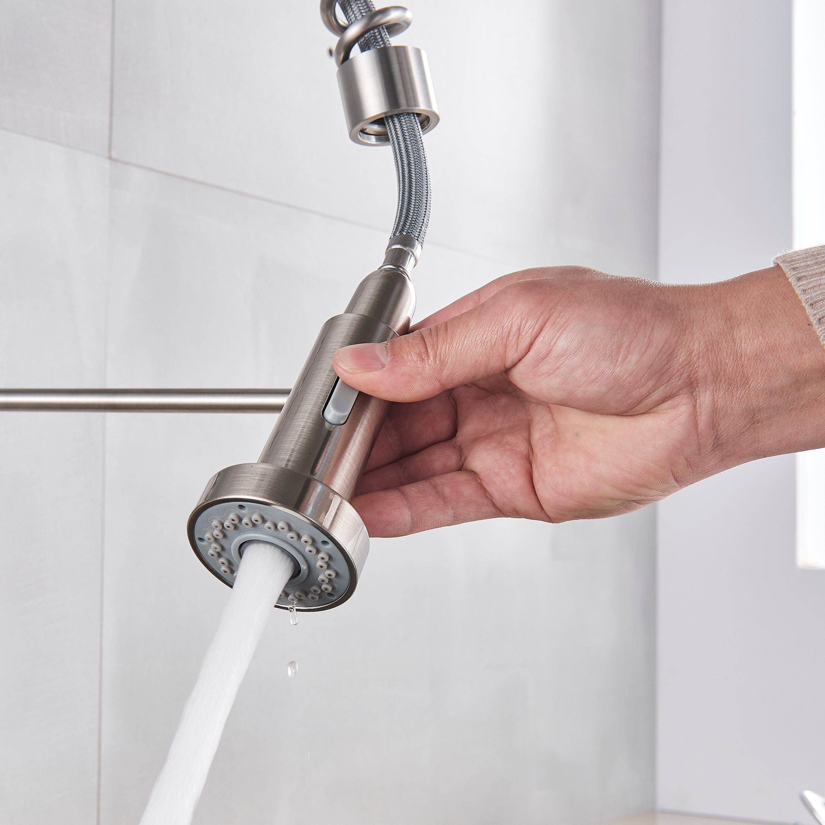 Bateria profesionala pentru bucatarie Heim Chrome, cu 2 functii de curgere, dus extractibil, senzor tactil de pornire/oprire, argintiu nichelat