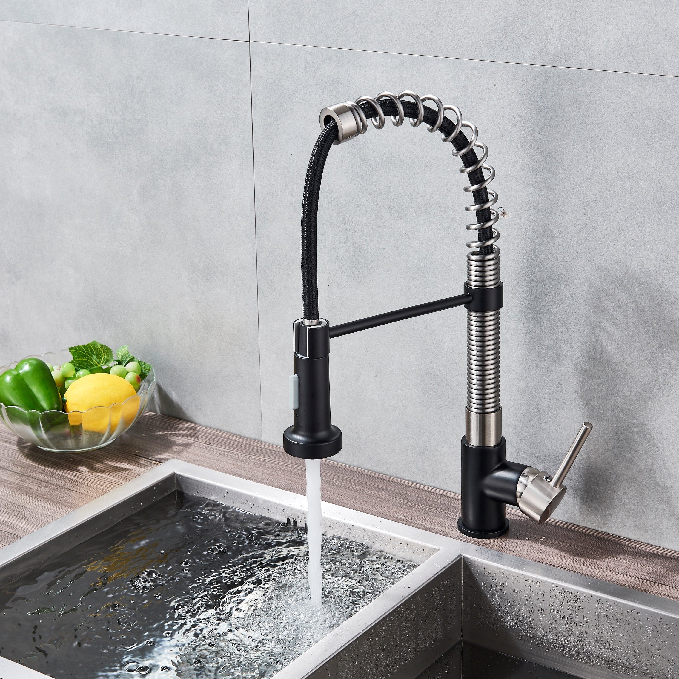 Bateria profesionala pentru bucatarie Swan, cu 2 functii de curgere, dus flexibil