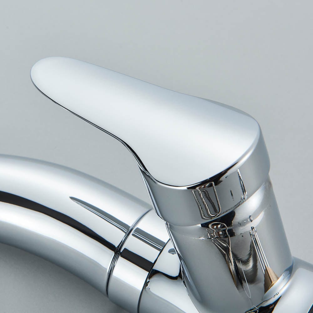 Baterie baie, model argintiu cu pipa retractabila