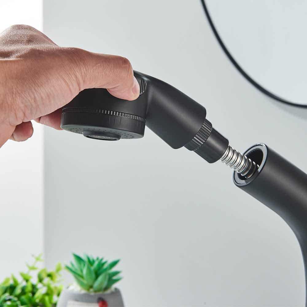 Baterie baie, model negru mat cu pipa retractabila