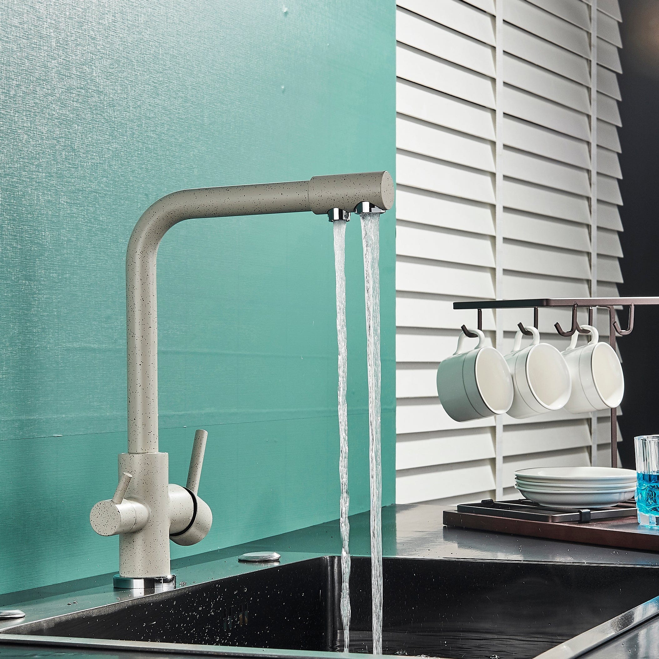 Baterie bucatarie cu 3 cai pentru filtru de purificare, culoare granit cu puncte mici