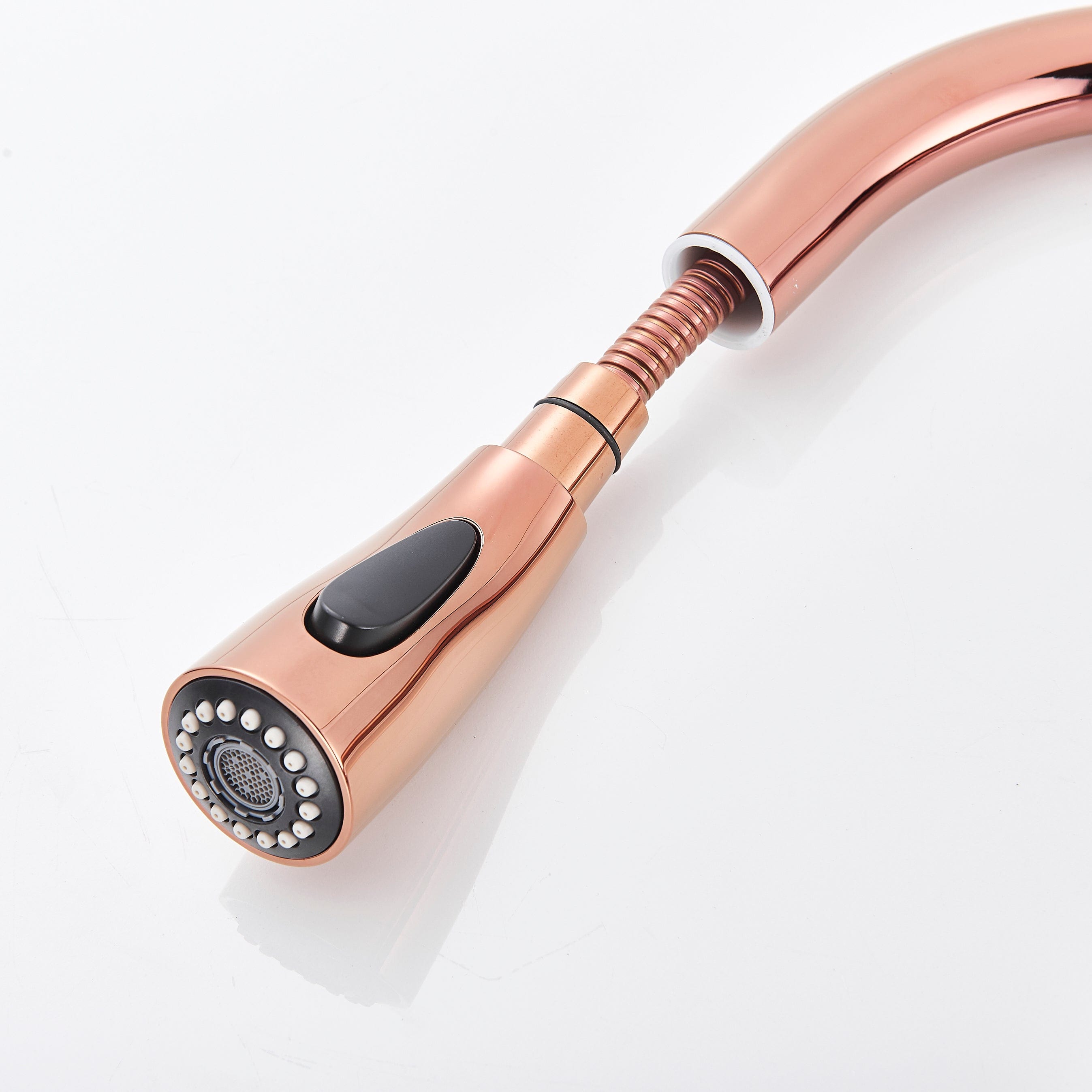 Baterie bucatarie culoare cupru, cu dus extractibil si 2 functii de curgere a apei