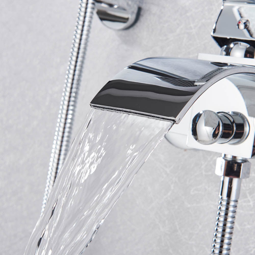 Baterie cada cu robinet tip cascada, argintiu