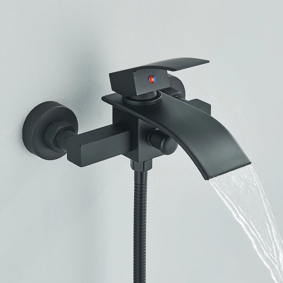 Baterie cada cu robinet tip cascada, negru mat