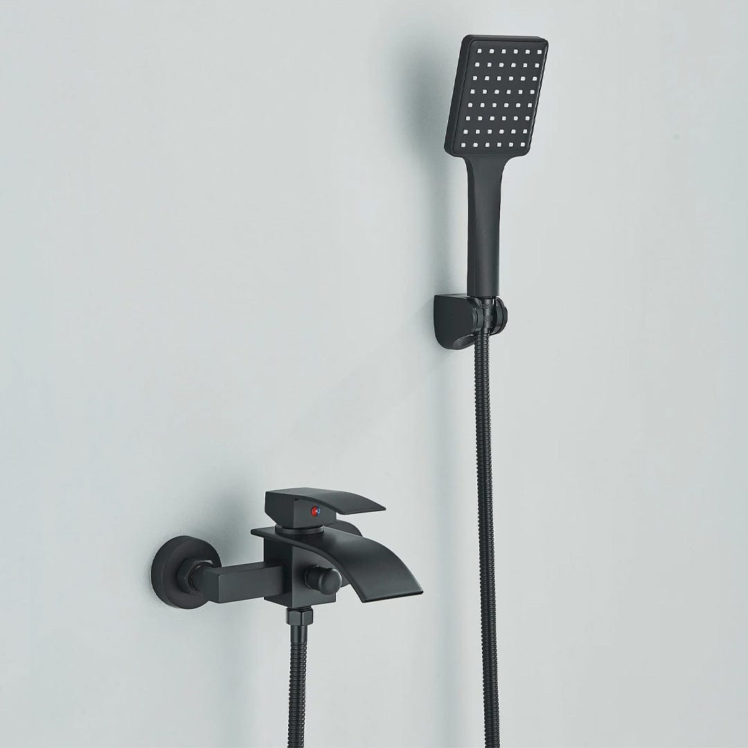 Baterie cada cu robinet tip cascada, negru mat