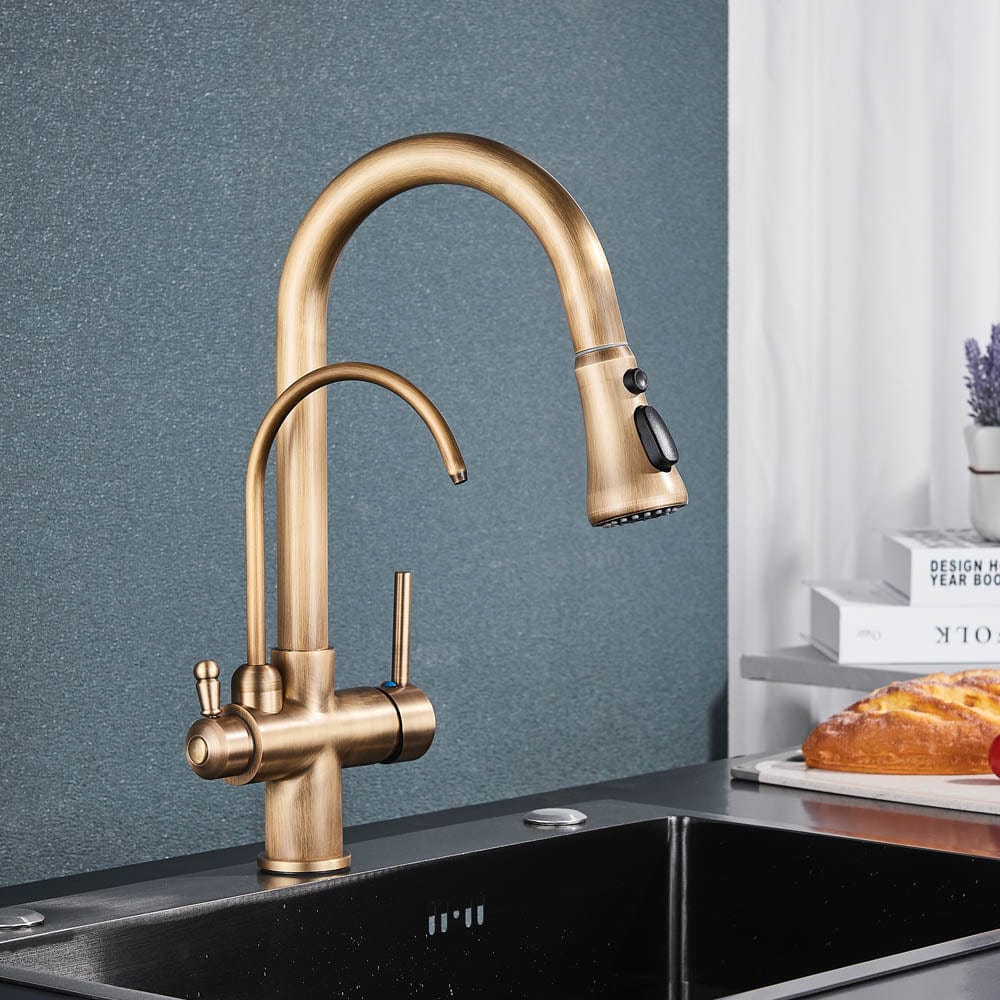 Baterie de bucatarie cu 3 căi, auriu antichizat, cu 2 funcții de curgere și duș extractibil