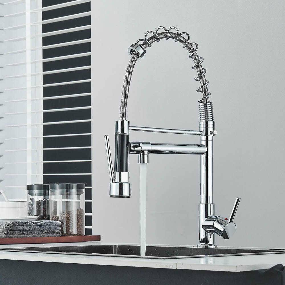 Baterie de bucatarie cu dus flexibil si pipa pentru apa filtrata, argintiu