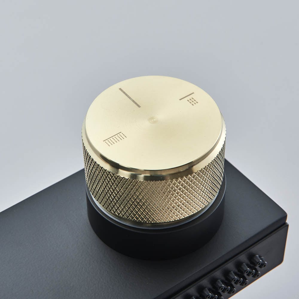 Baterie de bucătărie cu sistem de curgere tip cascadă