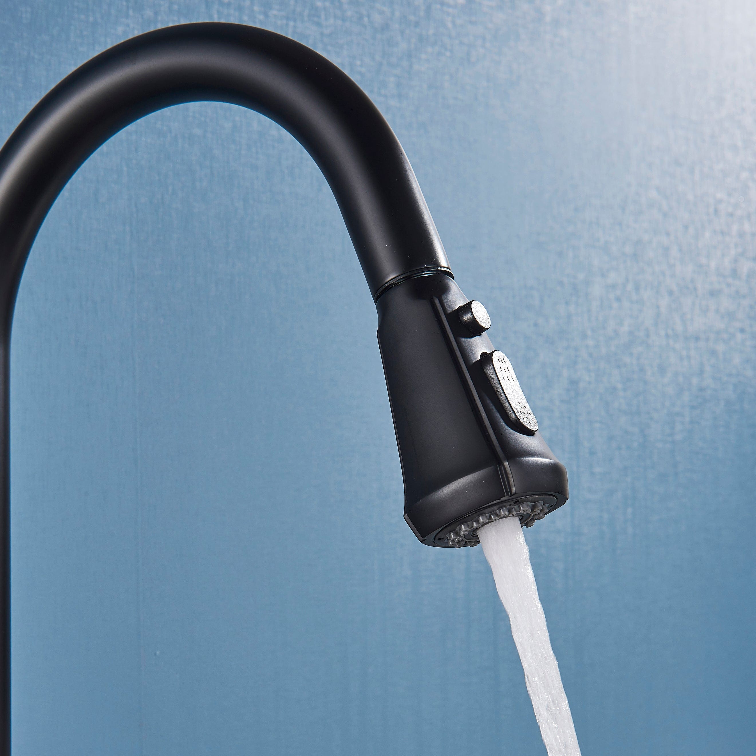 Baterie de bucatarie, negru mat, cu 2 funcții de curgere si dus extractibil