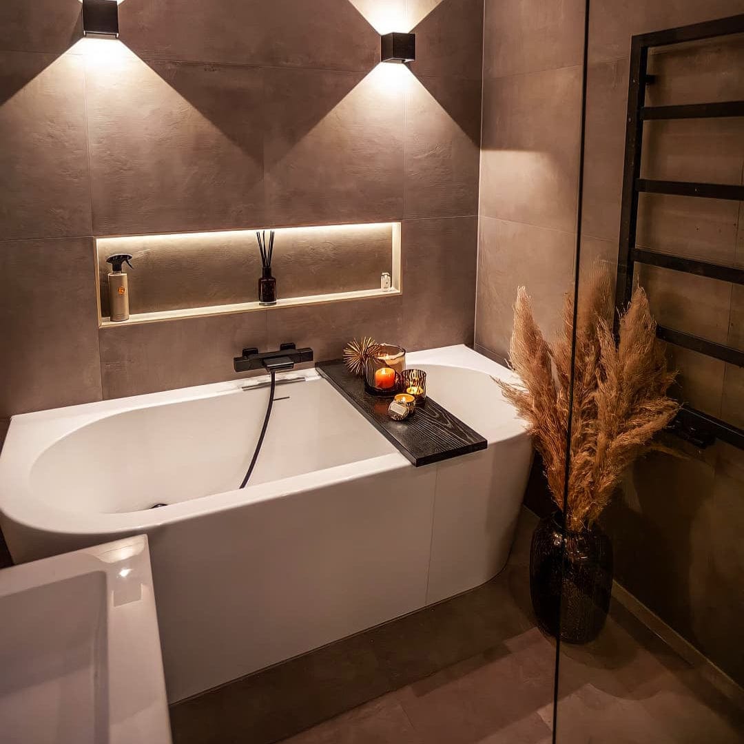 Baterie de cada cu cascada si dus de mana