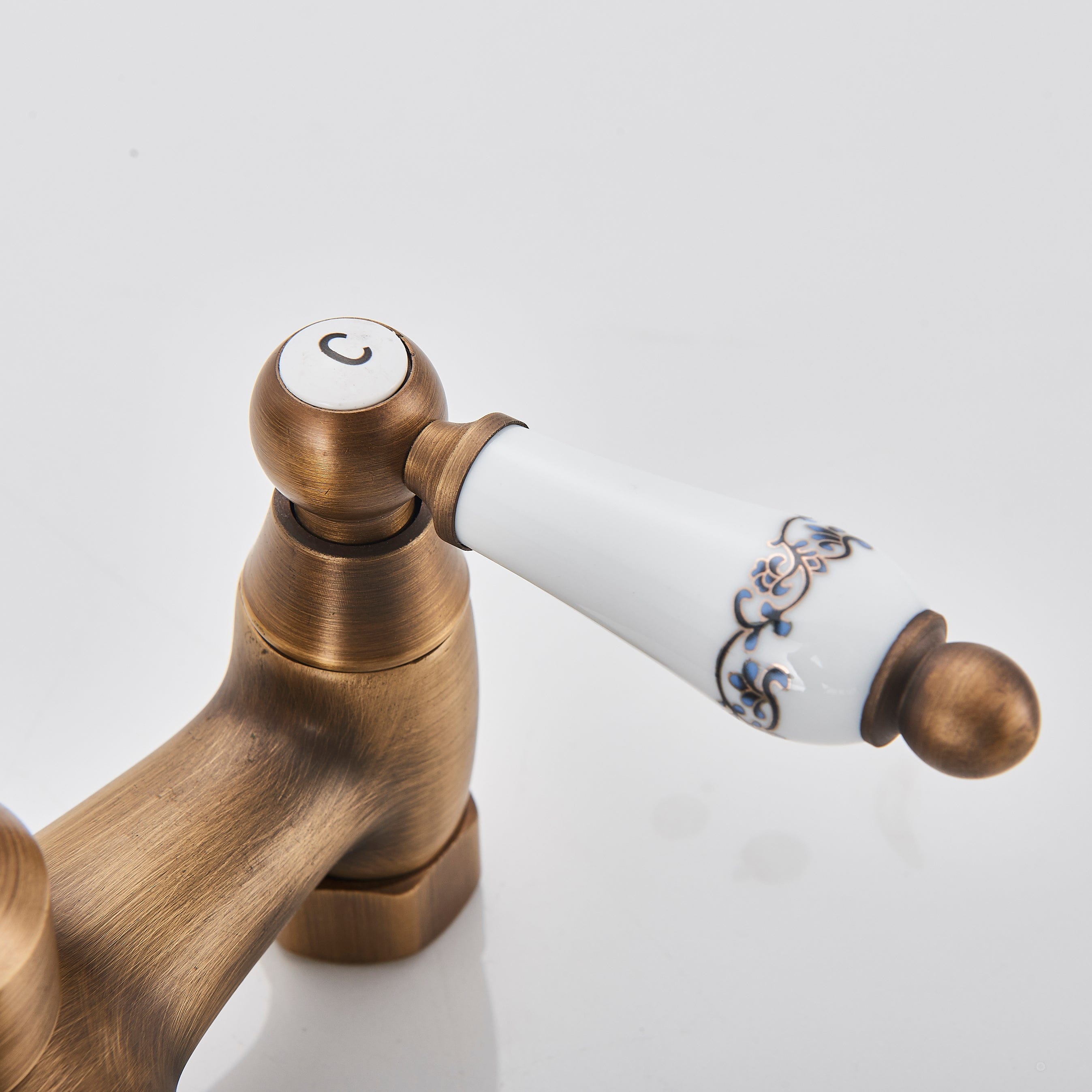 Baterie freestanding antichizata cu 2 functii de curgere