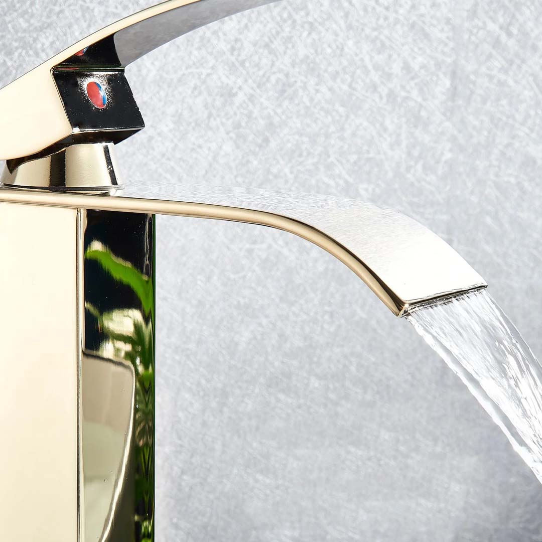 Baterie lavoar, auriu lucios