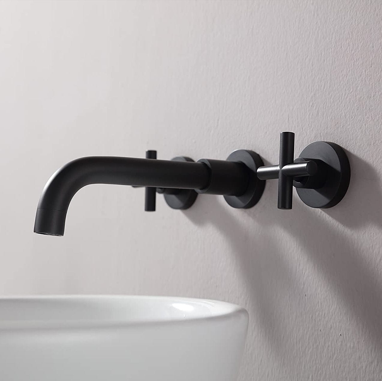 Baterie lavoar, cu montare in perete, din alama, cu 2 manere, negru mat