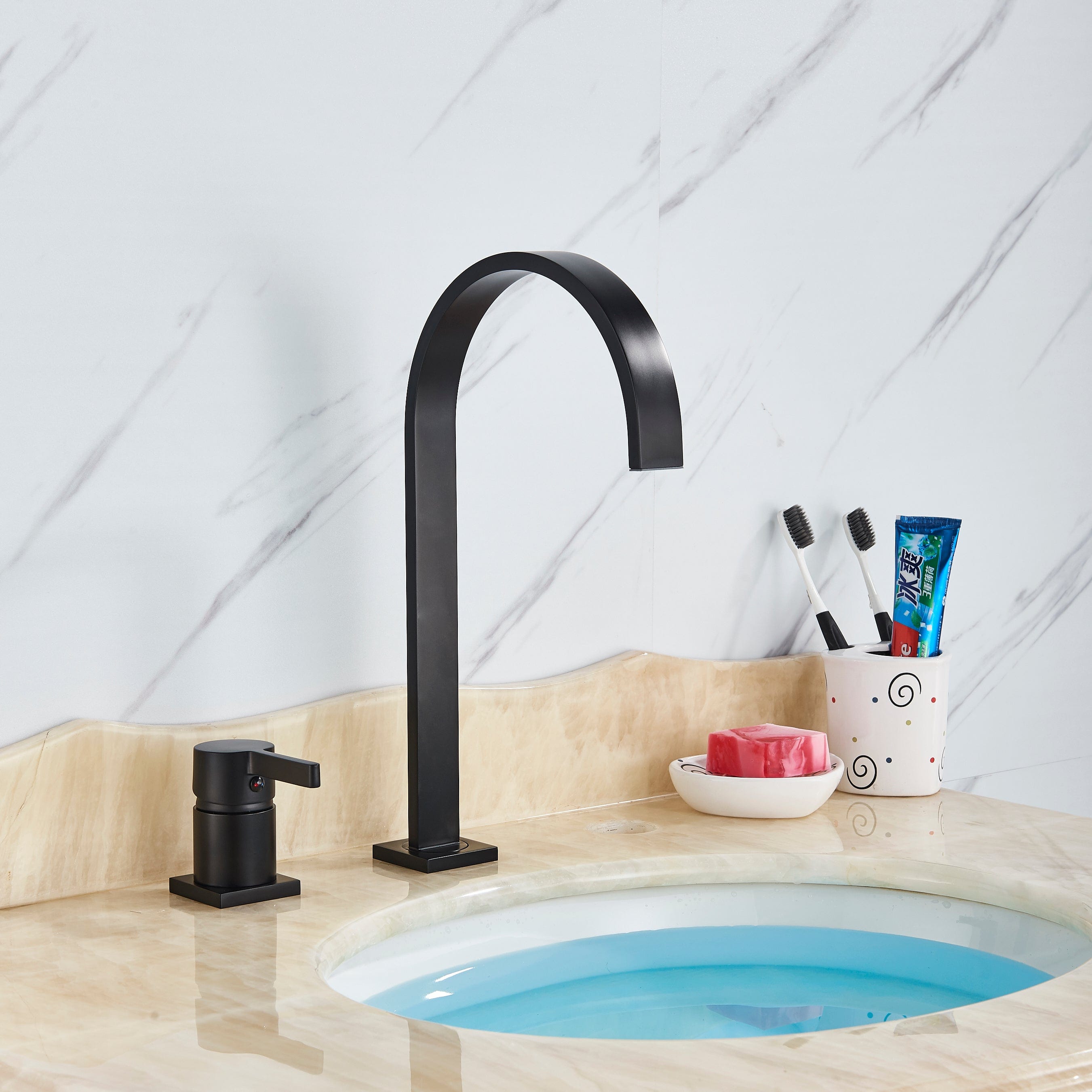 Baterie lavoar cu montare pe blat, cu monocomanda, negru mat