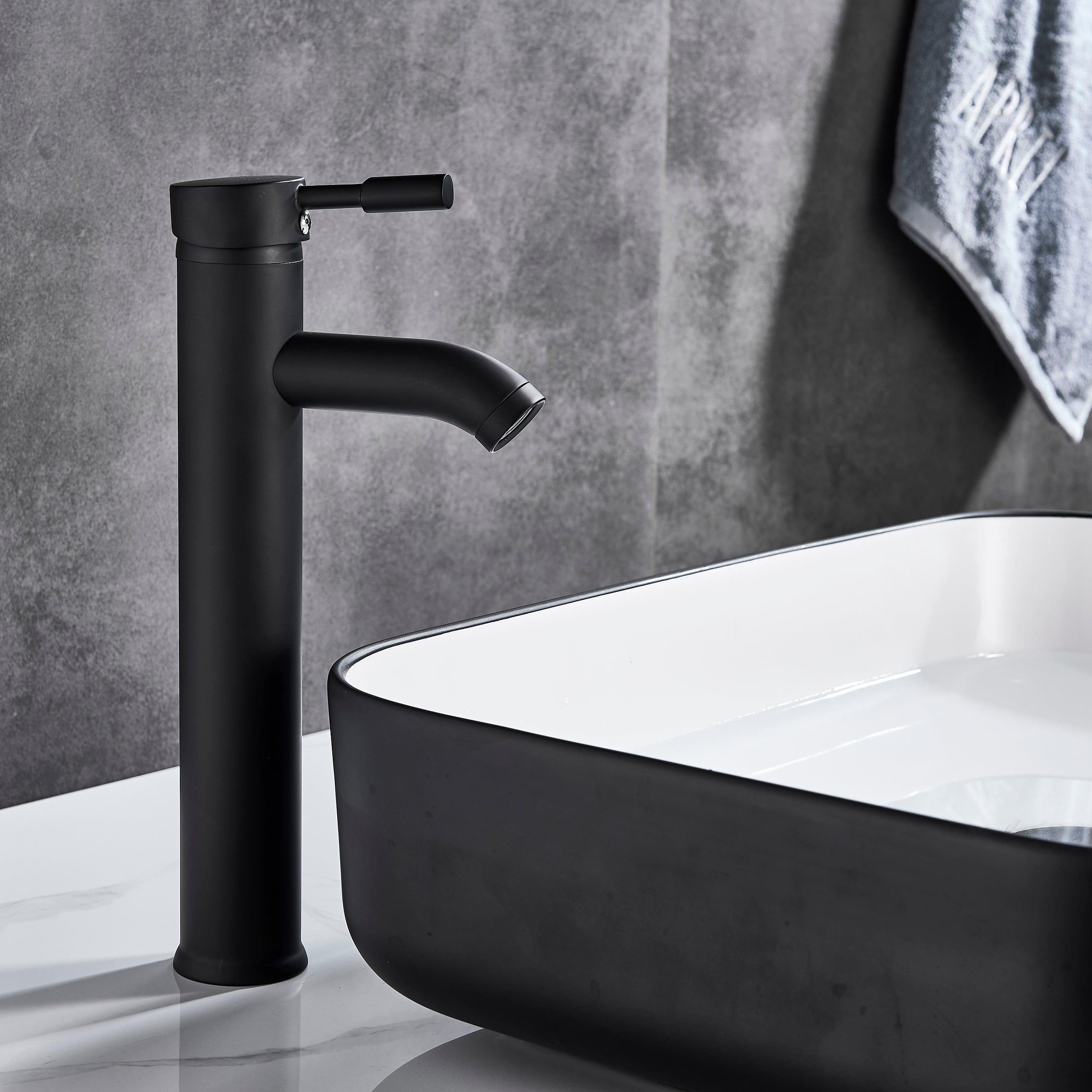 Baterie lavoar cu montare pe blat, cu un singur maner si orificiu, negru mat