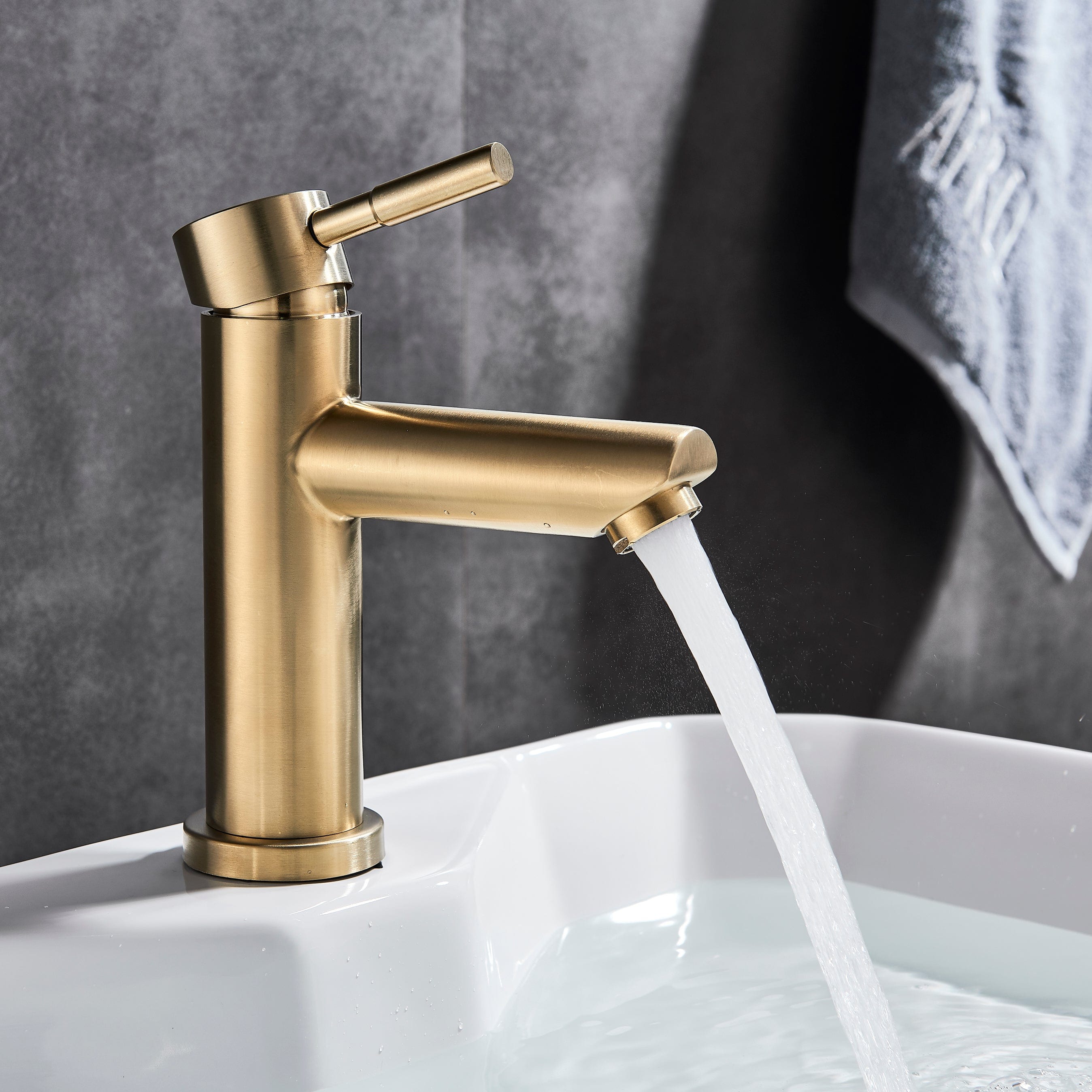 Baterie lavoar cu montare pe chiuveta, auriu nichelat