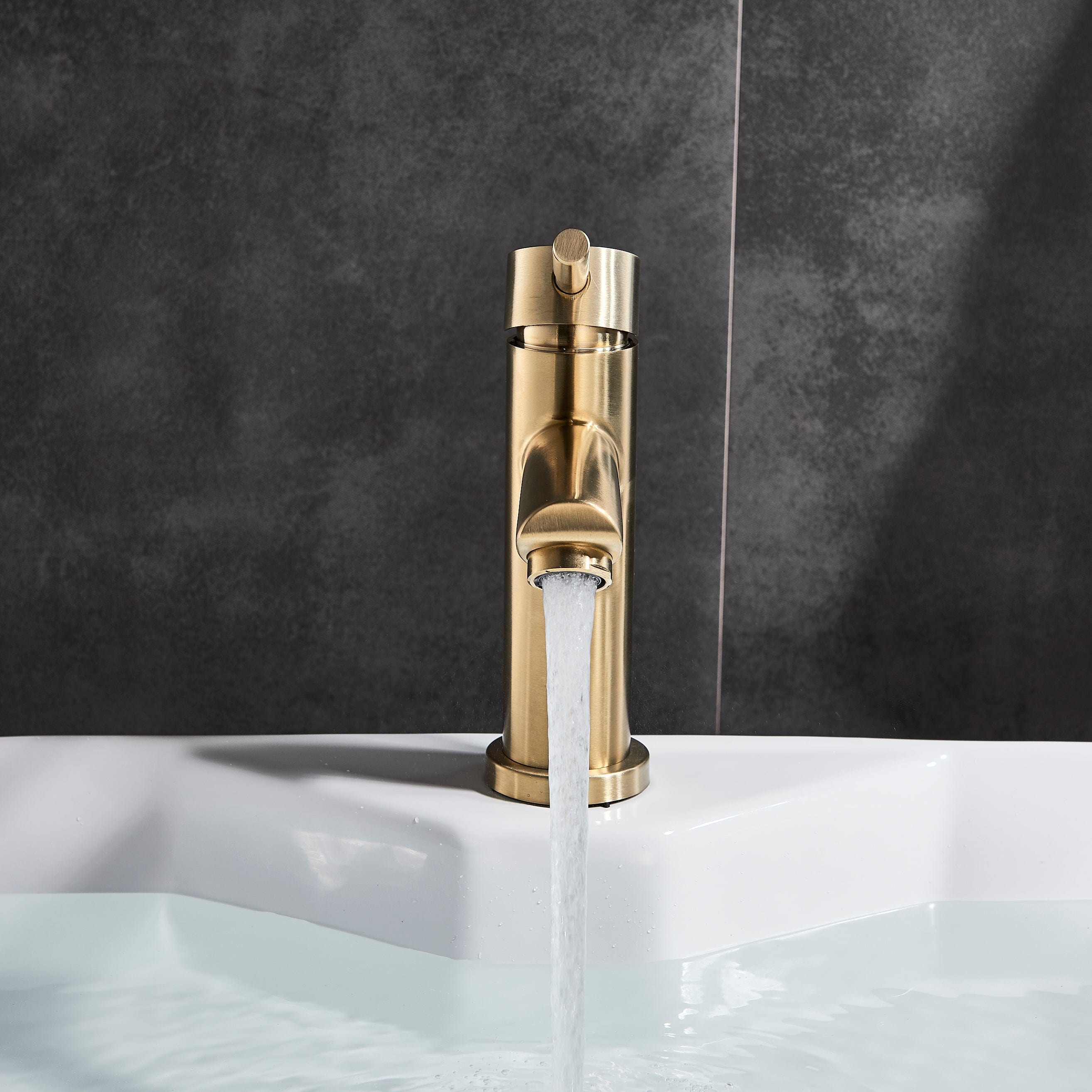 Baterie lavoar cu montare pe chiuveta, auriu nichelat