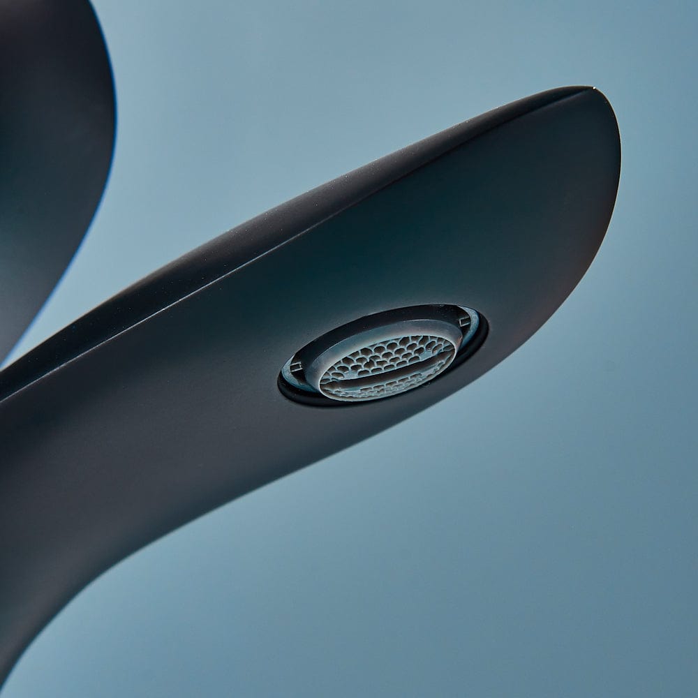 Baterie lavoar cu montare pe chiuveta, negru mat