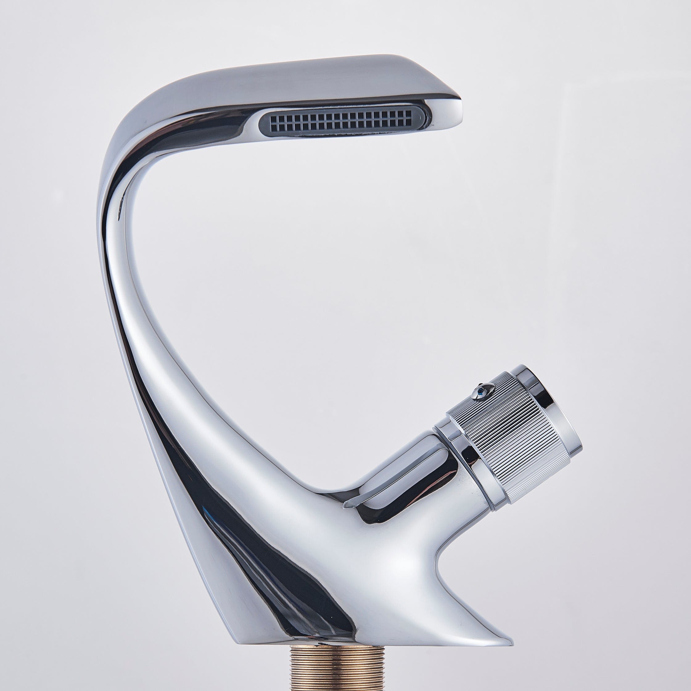 Baterie lavoar cu un singur maner si orificiu, tip cascada, argintiu lucios