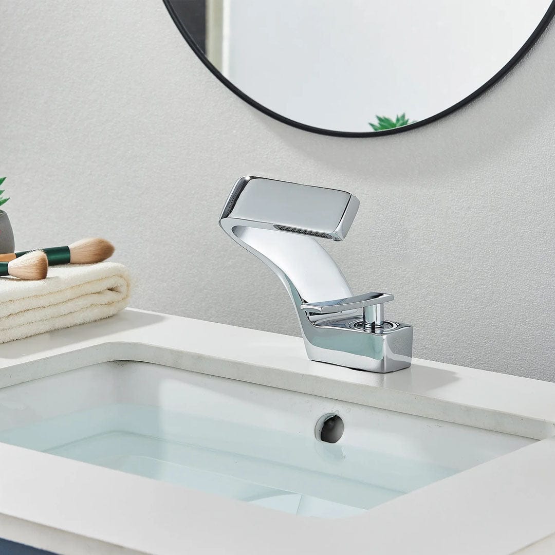 Baterie lavoar, curgere tip cascada, argintiu lucios