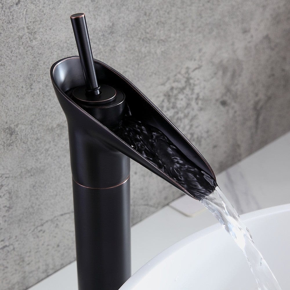 Baterie lavoar din alama, tip cascada, negru