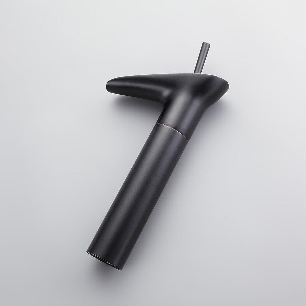 Baterie lavoar din alama, tip cascada, negru