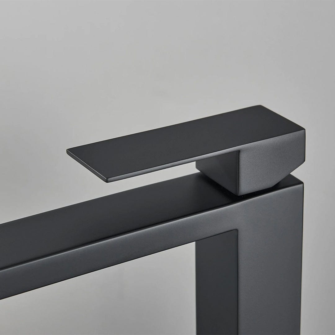 Baterie lavoar inalta, negru mat