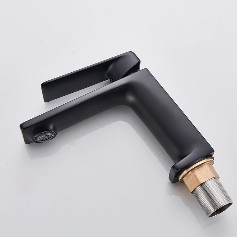 Baterie lavoar neagra cu montare pe chiuveta