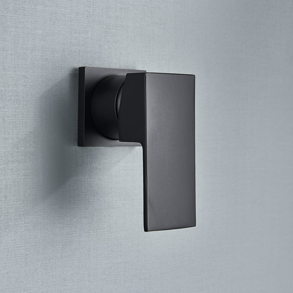 Baterie lavoar neagra cu montare pe perete