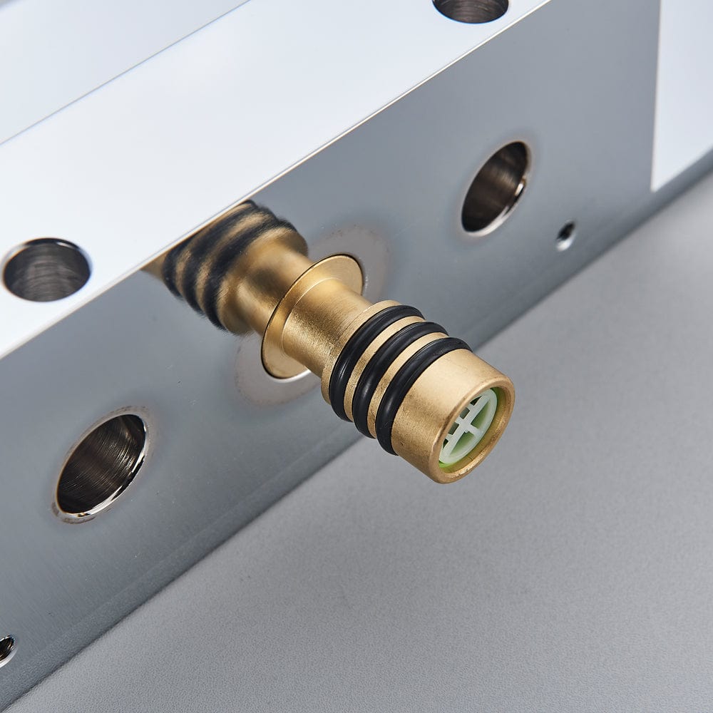 Baterie lavoar Waterfall, argintiu cromat, cu montare in perete, tip cascada