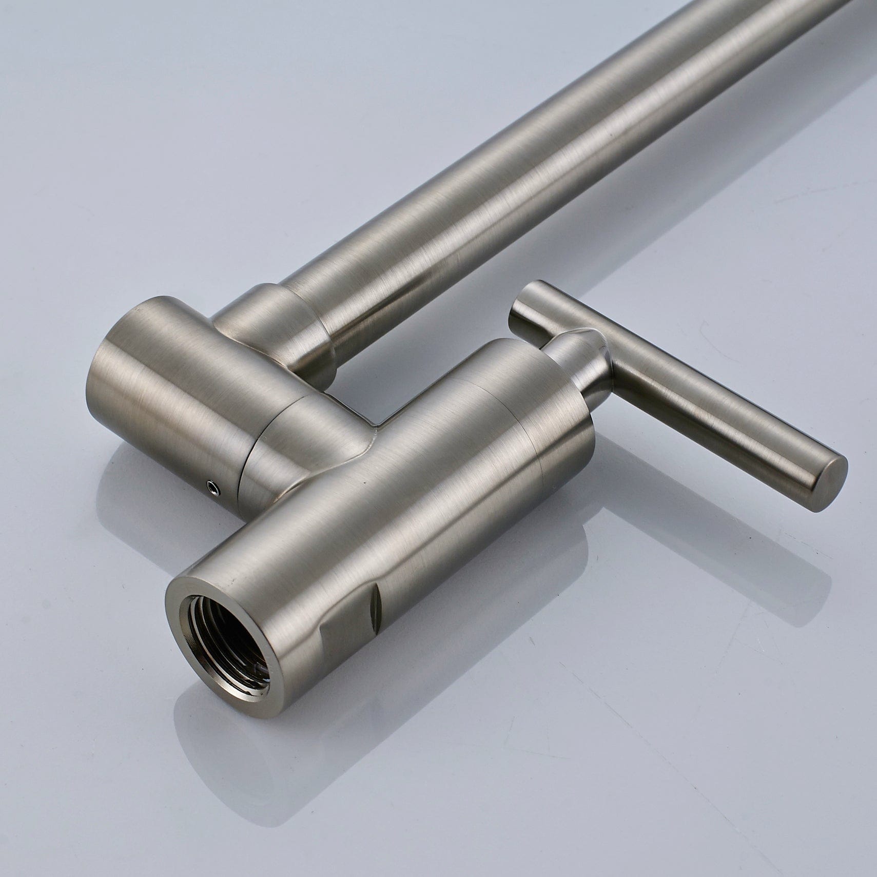 Baterie pentru aragaz din otel masiv, cu montare pe perete si cu brat pliabil, arginitiu nichelat (semilucios)