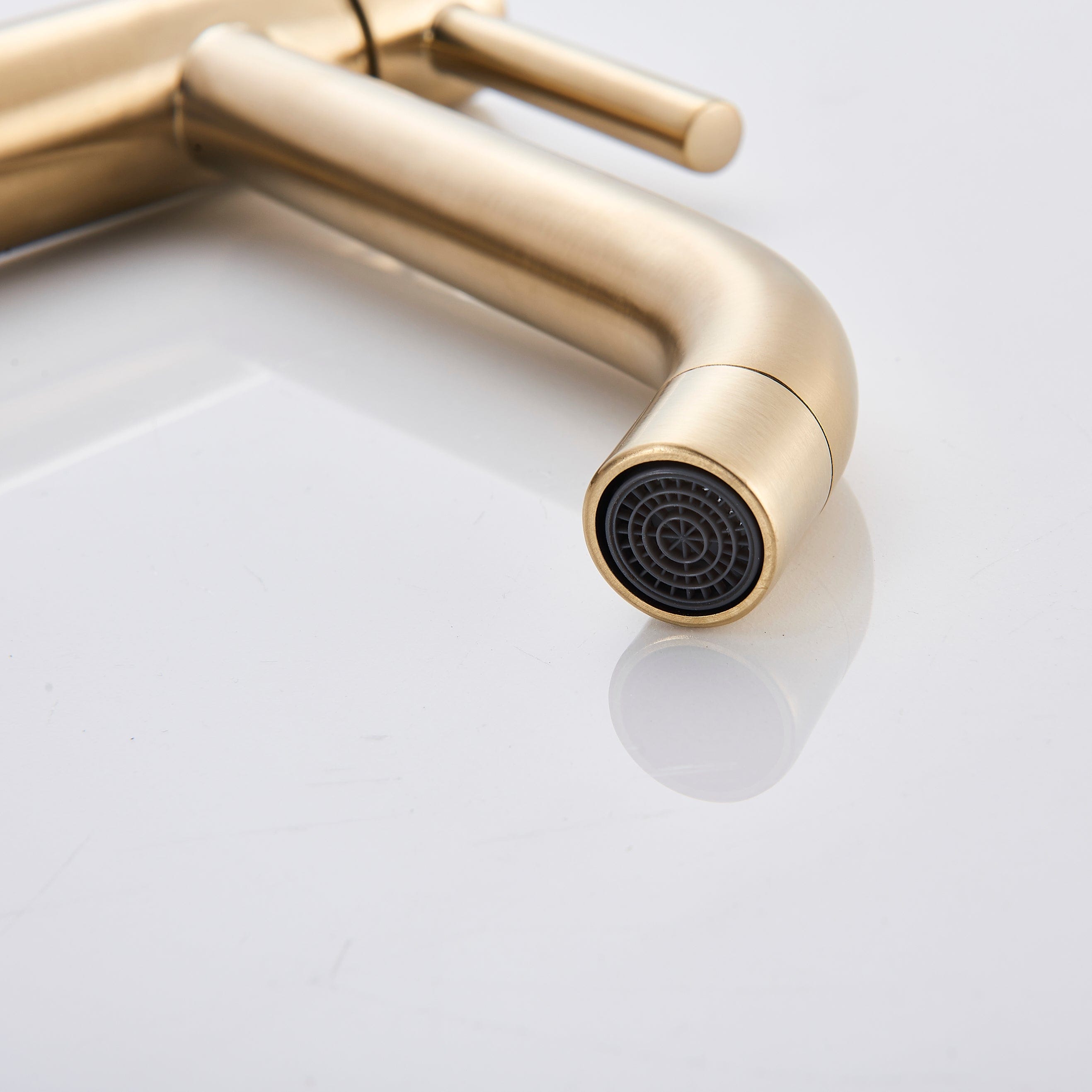 Baterie pentru lavoar slim Wasser Gold, cu montare pe blat, auriu