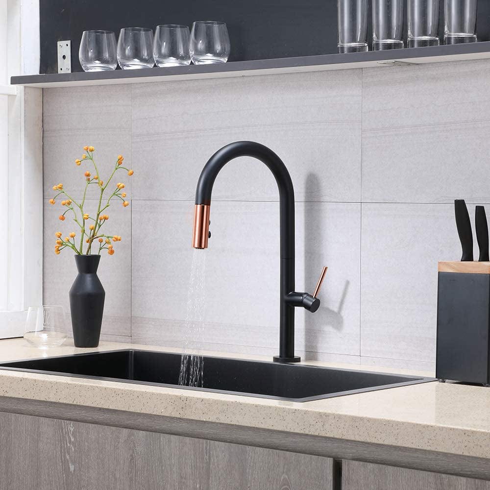 Baterie profesionala de bucatarie, cu dus extractibil, 2 functii de curgere, negru mat cu rose gold