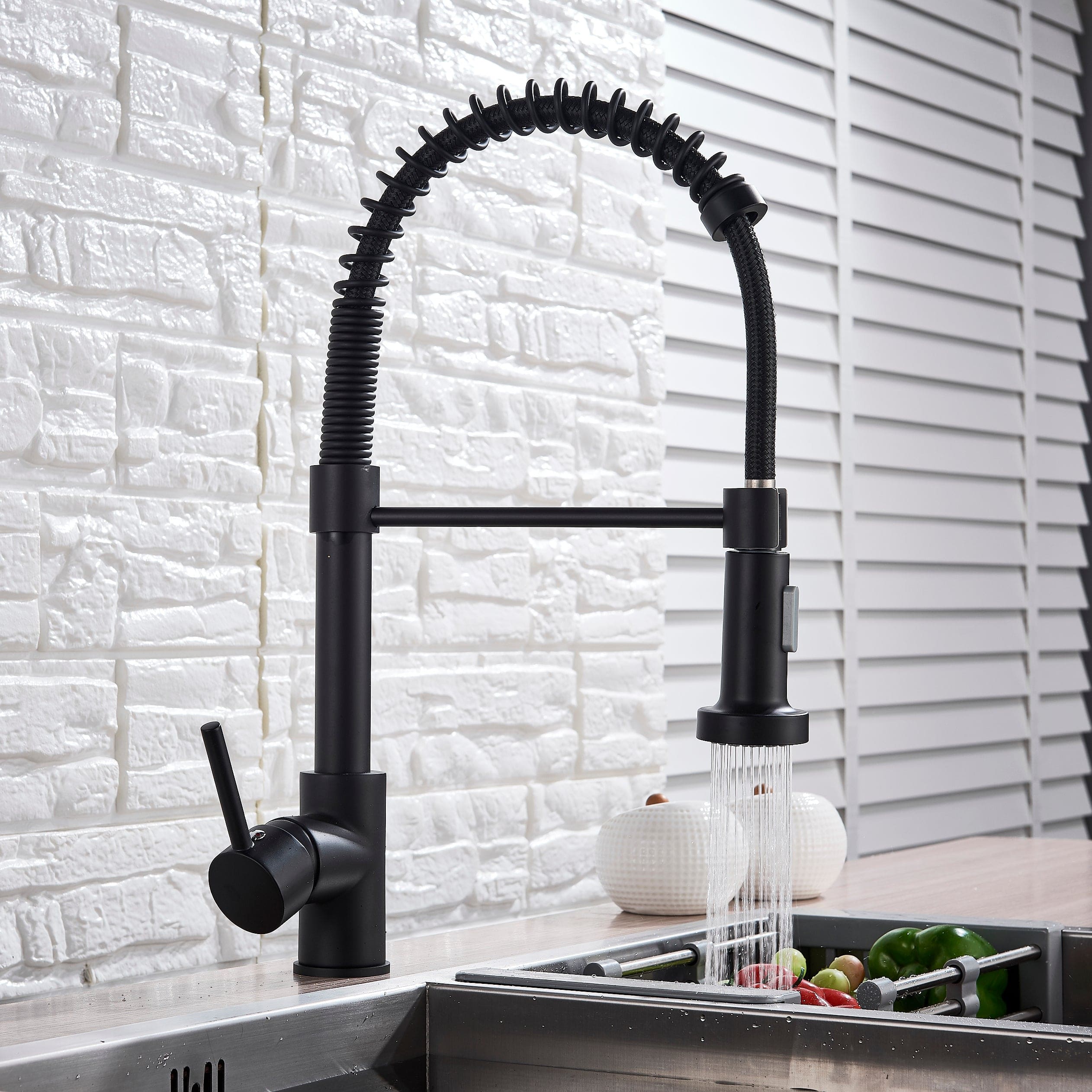 Baterie profesionala de bucatarie, cu dus flexibil, 2 functii de curgere, negru mat