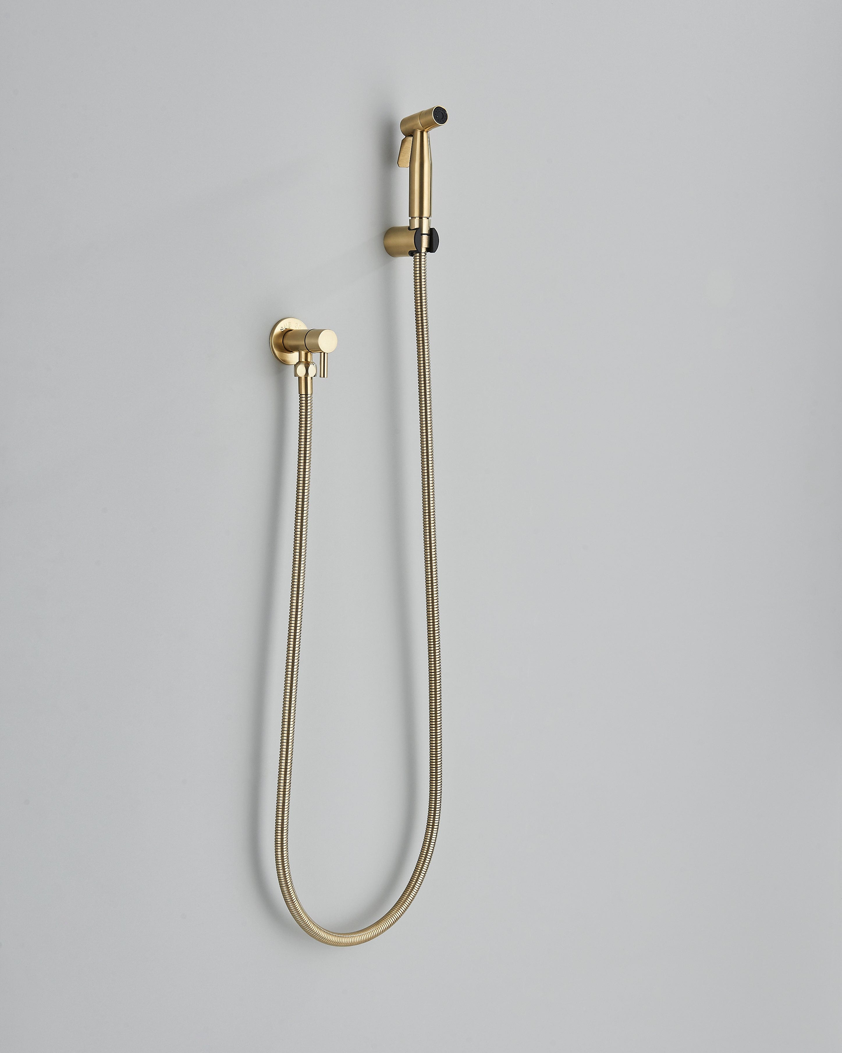 Robinet tip dus intim, auriu