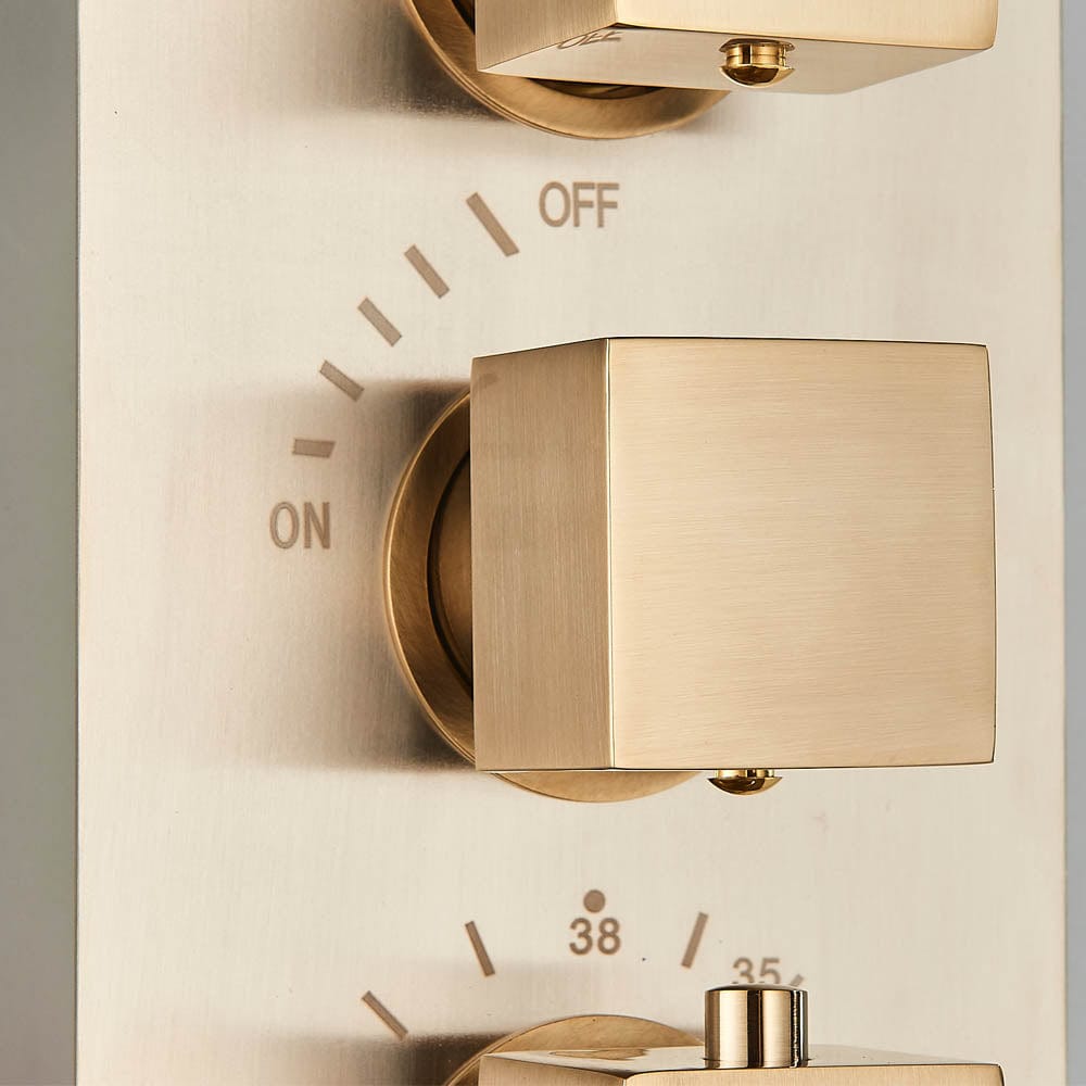 Set de dus cu para tip cascada, cu termostat, auriu mat, 3 functii de curgere a apei