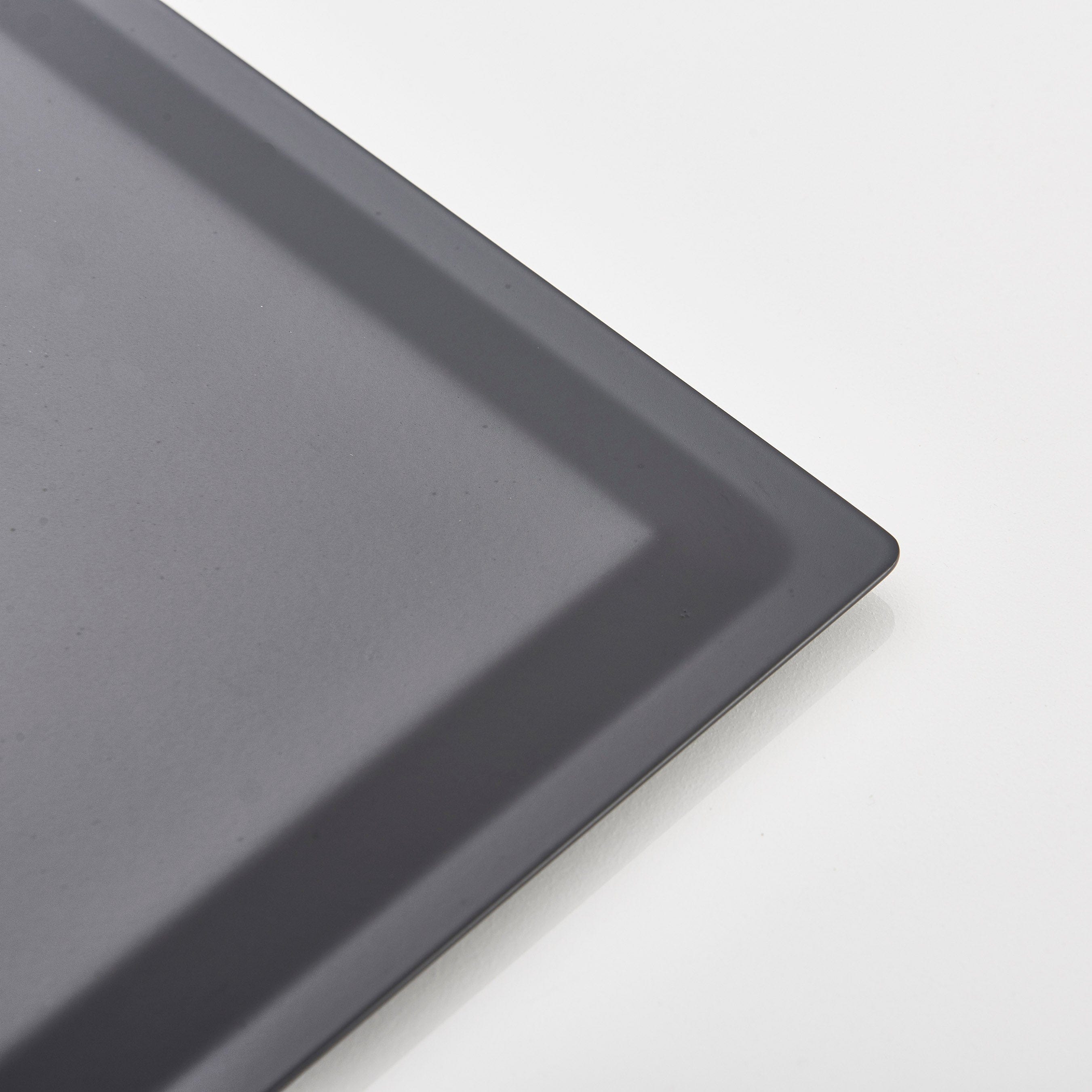 Set de dus negru incastrabil in tavan, cu para patrata 30 cm, 2 functii de curgere a apei