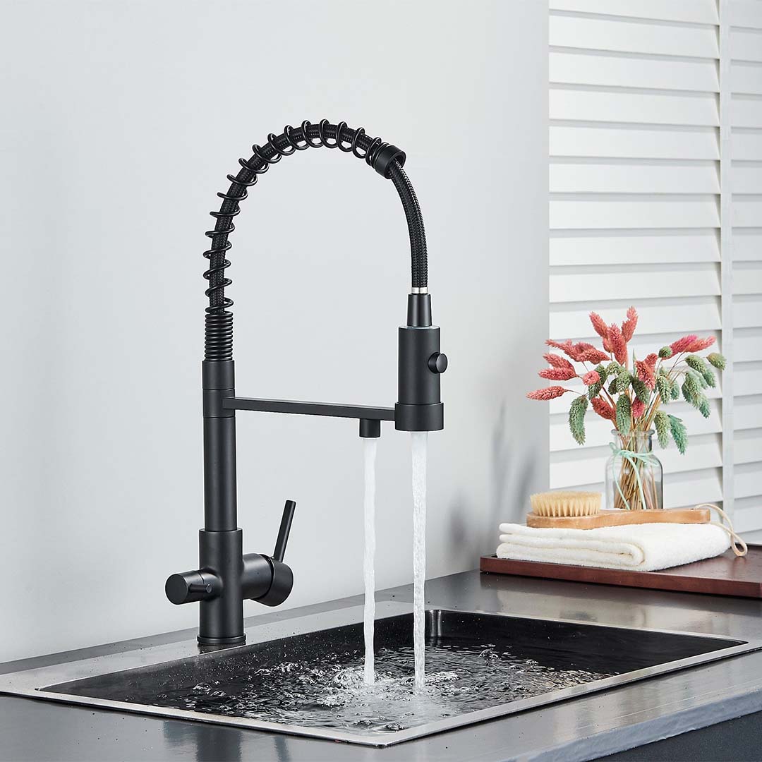 Baterie profesionala de bucatarie, cu dus flexibil, pipa pentru apa filtrata, negru mat