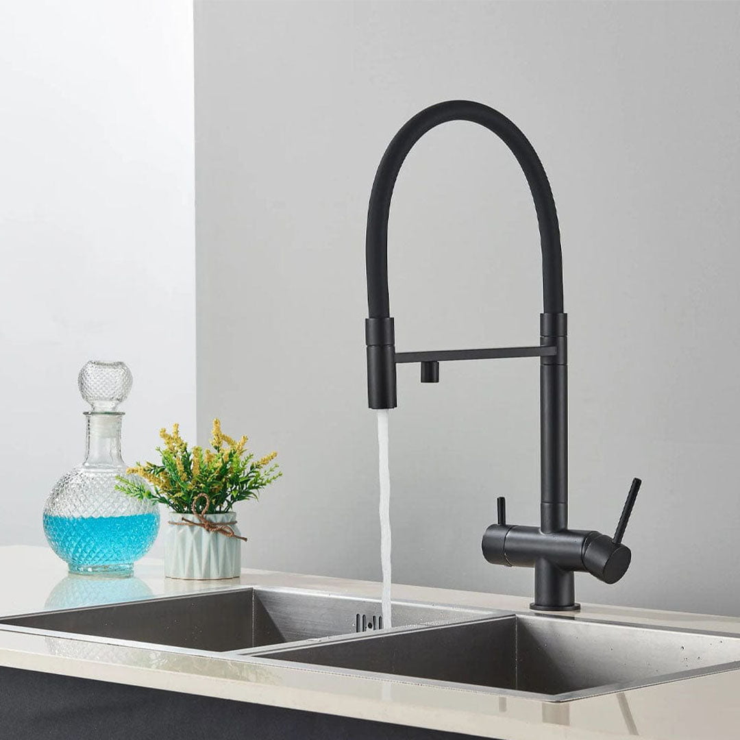 Baterie profesionala de bucatarie, cu dus flexibil, pipa pentru apa filtrata, negru mat